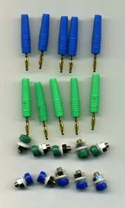 BANANES SUBMINIATURES 2mm 10 FICHES + 10 EMBASES BLEUES ET VERTES - Picture 1 of 1