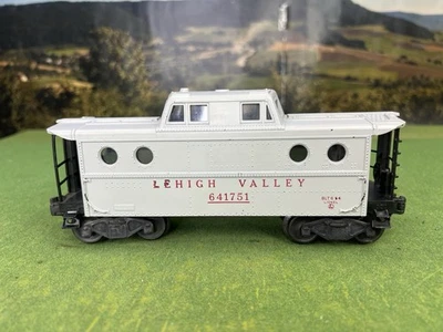 Nice Lionel Original Postwar #6417-50 Lehigh Valley Caboose in Gray! - Image 1 of 4