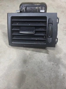 2008-2011 Mercedes W204 C300 C350 C63 AMG Dash AC A/C Air Vent Left Driver OEM - Bild 1 von 3