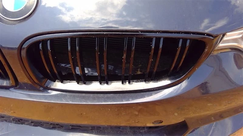 Base superior montada en el parachoques de la rejilla del conductor para BMW 428i 14-16 OEM Foto 1 de 4