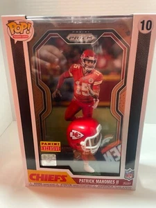 Funko Pop! Patrick Mahomes II Gold Prizm Trading Card Panini Exclusive #10 - Picture 1 of 6