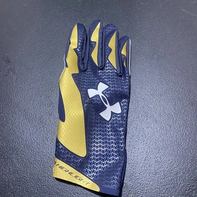 GUANTES BAJO ARMADURA EMITIDOS EQUIPO DE FÚTBOL NOTRE DAME solo mano derecha nuevos Foto 1 de 4