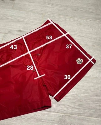Moncler 男式红色短裤 L 码-设计师豪华夏季沙滩装 — 第 1/4 张图片