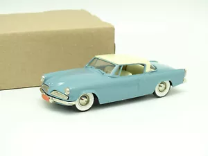 Brooklin Models SB 1/43 - Studebaker Starliner Bleue Toit Blanc 1953 N°32 - Imagen 1 de 2