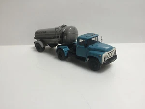 1/43 ZIL-130 with cement trailer handmade by Saratov Laboratory - Picture 1 of 6