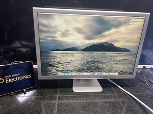 Apple 30" Inch Cinema HD Display (2560 x 1600) with Power Adapter-BAD SCRATCH - Picture 1 of 14