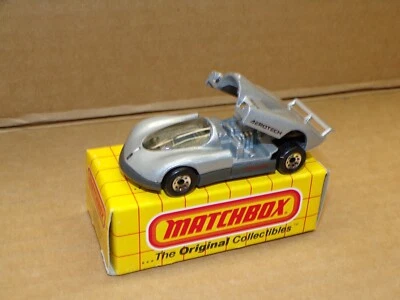 VINTAGE MATCHBOX SUPERFAST MB62 OLDSMOBILE AEROTECH - NEW OLD STOCK ! - Image 1 of 4