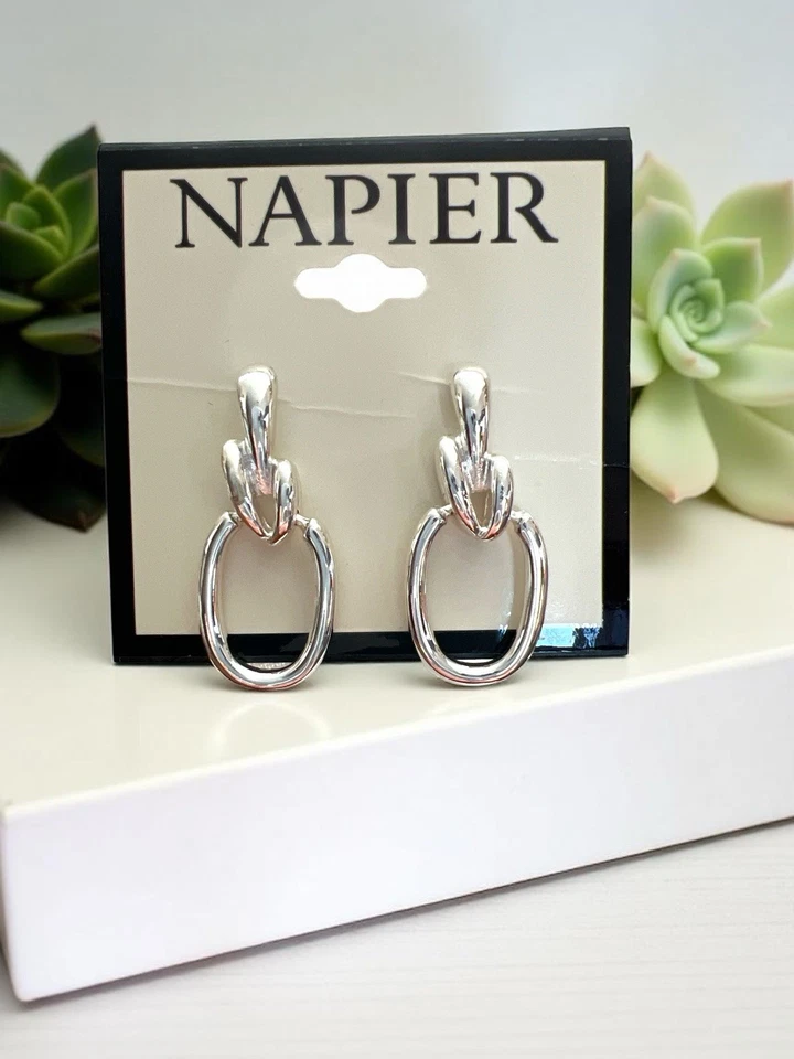 Napier 1 3/8» серебристого тона двери Knocker подвеской/капли серьги новый с Ярлыками - Изображение 1 из 1