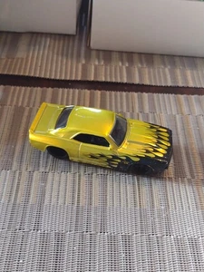 JADA BIGTIME MUSCLE 1969 69 CHEVY CAMARO WAVE 21 1/64 RR FLAMES Green. B45 - Picture 1 of 7