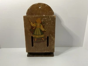 Vintage Wooden Matchbox Dispenser - Picture 1 of 8