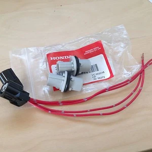 JDM sidemarker socket + pigtail 06-11 Honda Civic FD2 FD1 Type R GENUINE OEM New - Picture 1 of 8