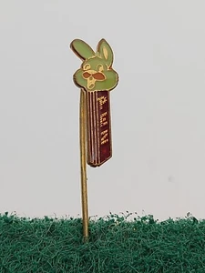 Rabbit, Walt Disney, vintage pin badge, lapel, Made in Yugoslavia ! - Picture 1 of 2