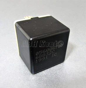 278-Chrysler Jeep Dodge (1995-2010) Multi-Use 5 Pin Black Relay 68832C 056006707 - Picture 1 of 5