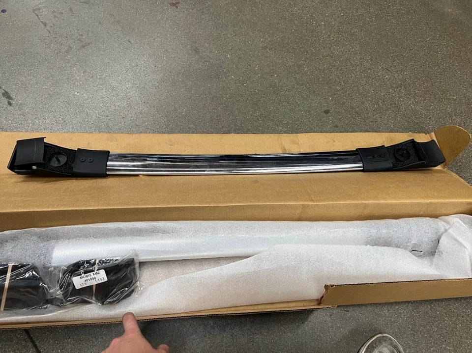 Conjunto de barras de techo Kia Sorento 2011-2015. Foto 1 de 1