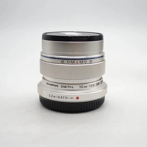 Olympus M.Zuiko Digital ED 12mm f/2 Lens (Sliver) - Picture 1 of 7