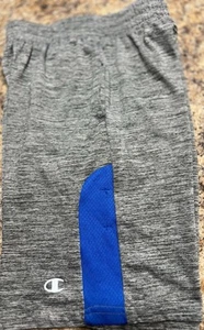 Boy’s Champion Shorts Size 7/8 - Picture 1 of 2