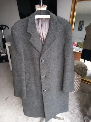 Genuine Mens CROMBIE overcoat, Macintosh, Trench coat, PURE WOOL. ABERDEEN. - Image 1 of 4