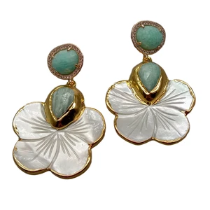 White Mother Of Pearl Shell Carved Flower Amazonite Stud Earrings - Picture 1 of 6