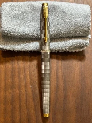 Pluma Estilográfica Parker 75 Color Plata Esterlina 14K Plumín XF 585 Japón Foto 1 de 4