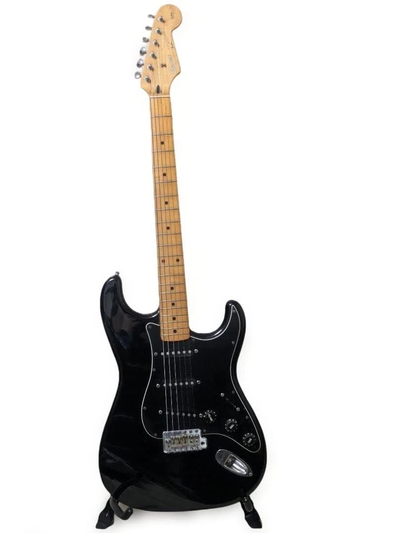 Fender Squier Stratocaster Japan for sale - eBay