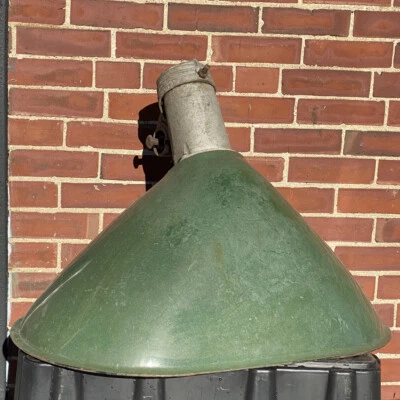 1936 BENJAMIN Light Fixture & Enamel Shade - Factory, Service Station Light - Image 1 of 4