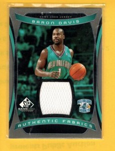 2004 Sp gameused  Game Worn BARON DAVIS no.AF-BD New Orleans Hornets