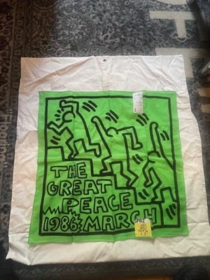 Keith Haring La Gran Paz Marzo 1986 SPRZ NY Bandana UNIQLO Edición 2014 Foto 1 de 4