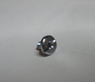 Carrete Abu Garcia (nuevo) piezas, tornillos de bloqueo de tuerca, 5181 para algunos embajadores antiguos. Foto 1 de 2