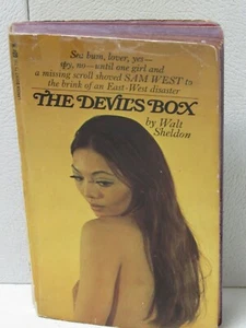 DEVIL’S BOX Walt Sheldon 1968 LANCER 6 Spy FIRST PRINTING - Picture 1 of 3