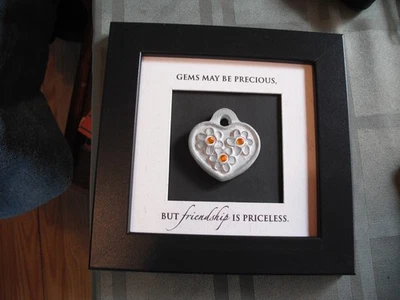 Isabel Bloom Enmarcado Amistad Corazón Naranja Gemas Arte Escultura Foto 1 de 4