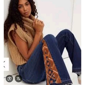 Driftwood Farrah High Rise Flare Jeans 28 blau Boho Azteken bestickt - Bild 1 von 9