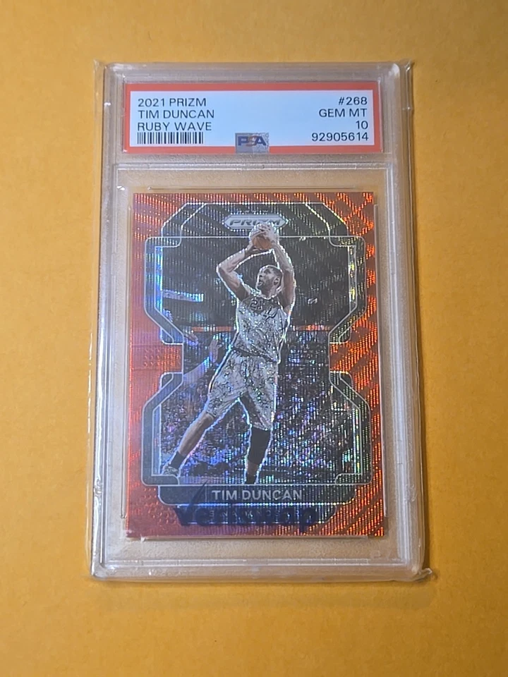 Panini Prizm #268 2021 Tim Duncan Ruby Wave PSA 10 Foto 1 de 2