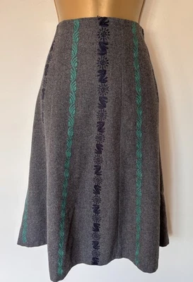 Laura Ashley Grey 50% Wool Skirt Sz 12 Vgc! A Line Embroidery - Image 1 of 4