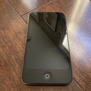 Apple iPod touch 4th Gen Black 8 GB A1367 Silver - Fully Tested and Working - Picture 1 of 8