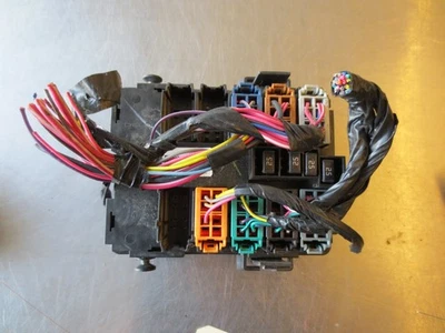 Módulo de distribución de energía para 07-09 GMC YUKON DENALI 6.2 15780696 Foto 1 de 4