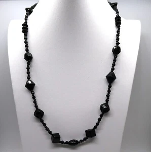 Vtg Jet Black Beaded Fashion Statement Matinee Necklace Elegant Evening - Picture 1 of 8