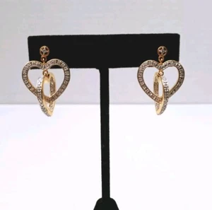 Danbury Mint Double Heart Earrings Dangle Pierced Gold Tone 1.5 Inch No Box - Picture 1 of 6