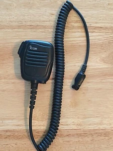 Icom Microphone HM-159SC 9 pin 3.5 Earphone IPX4 Water Resistant IC-F series - Picture 1 of 3