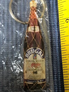 Brugal Añejo - Dominikanischer Rum - Schlüsselanhänger in Flaschenform - 2 1/2 Zoll - Neu im Beutel - Bild 1 von 6