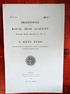 1939 E. Estyn Evan. Excavations at Carnanbane County Londonderry A Double Horned - Bild 1 von 2