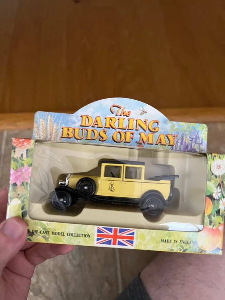 Lledo scale Diecast The Darling Buds of May Rolls Royce yellow - Image 1 of 1