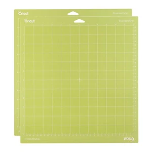 CRICUT SCHNEIDEMATTE 12" X 12" 2ER SET ÜBERPRÜFEN SIE DIESEN WAHNSINNIGEN PREIS! AUSZUG AUS CA! - Bild 1 von 1