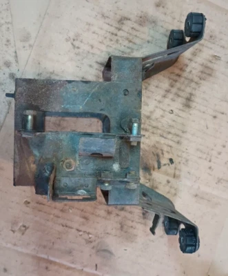 Cuadro bandeja caja batería honda cb750 1969-1972 k0 k1 k2 Foto 1 de 4