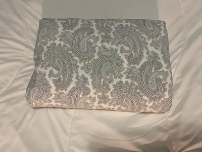 Ralph Lauren Gris, Azul Pálido y Beige Sobre Blanco Paisley Completo Doble Sábana Plana Foto 1 de 4