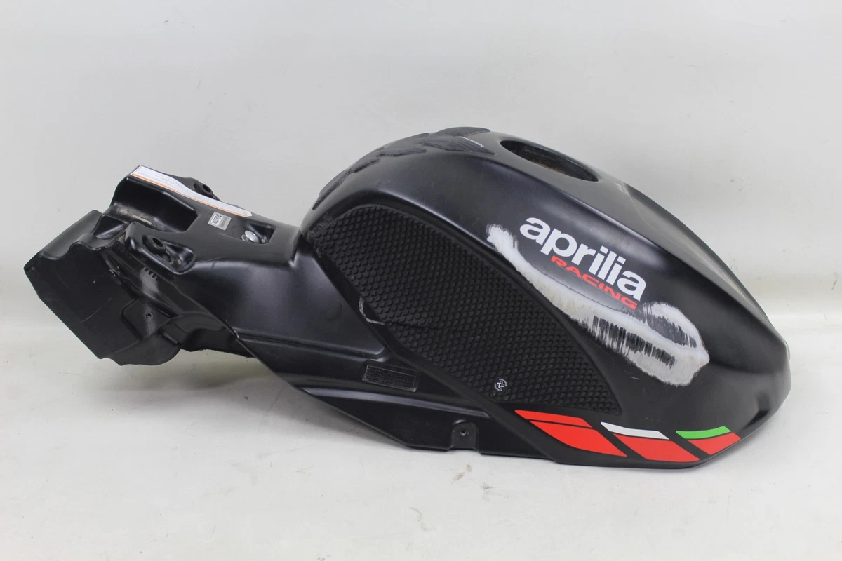 カーボン 2009-2015 RSV 4エーポンデイバーハスタンクサイトドートリーカーディアリンゴリング - オリジナルのタイトルを表示する 2009-2015 RSV 4 カ Aprilia RSV4 2009-2015 R⁄Factory Carbon Parts by Carbon2race