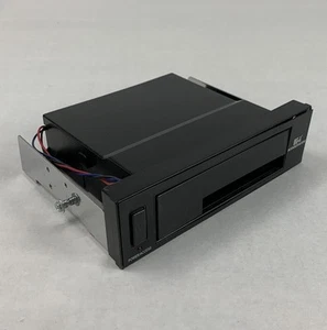 Kingwin Internal Single Bay SATA Hard Drive HDD SSD Hot Swap Mobile Rack - Photo 1/9