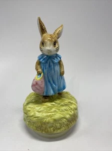 Vintage Schmid Beatrix Potter Peter Rabbit Mrs Float Bunny Musical Figurine - Picture 1 of 7