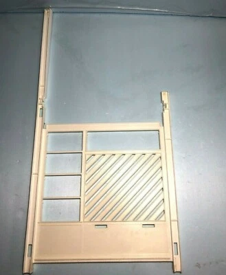 MUEBLES PARA MUÑECAS BARBIE CASA DE ENSUEÑO 1978 REPUESTO MARCO A PAREDES DE PISO INFERIOR  Foto 1 de 4