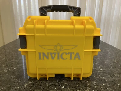 INVICTA 3 Slot Impact Case - DC3YEL Dive Watch Yellow Collectors Submarine Case - Image 1 of 4