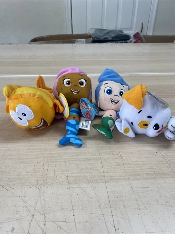 Bubble Guppies Gil, Molly, Sept Grouper And Bubble Puppy 4 Plush Doll Set Cover